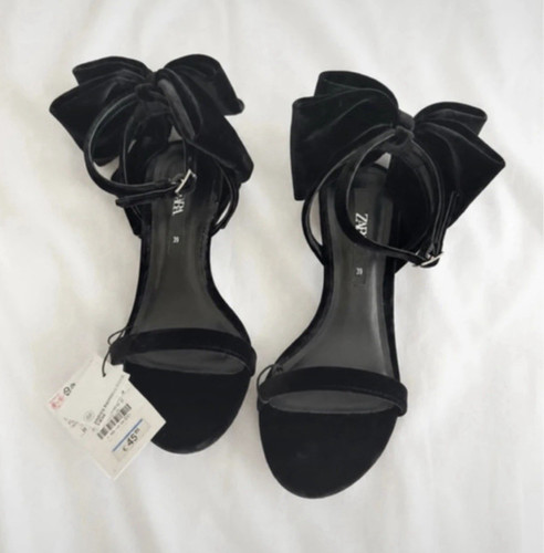 Zara sandaletten samt schwarz - zara,