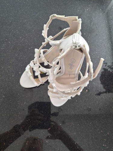 Weiße sandalette hochzeit - ,